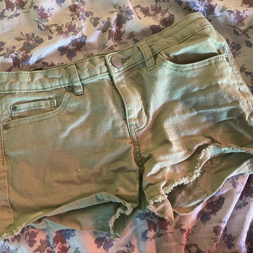 ❗️❗️Lauren Conrad green jean shorts❗️❗️